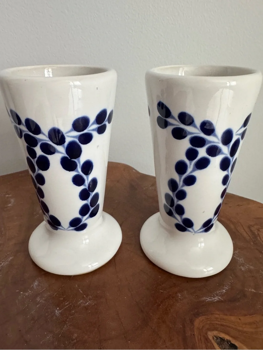 Clase Azul Set of 2 White & Blue Hand Painted Ceramic Snifter Shot Glasses